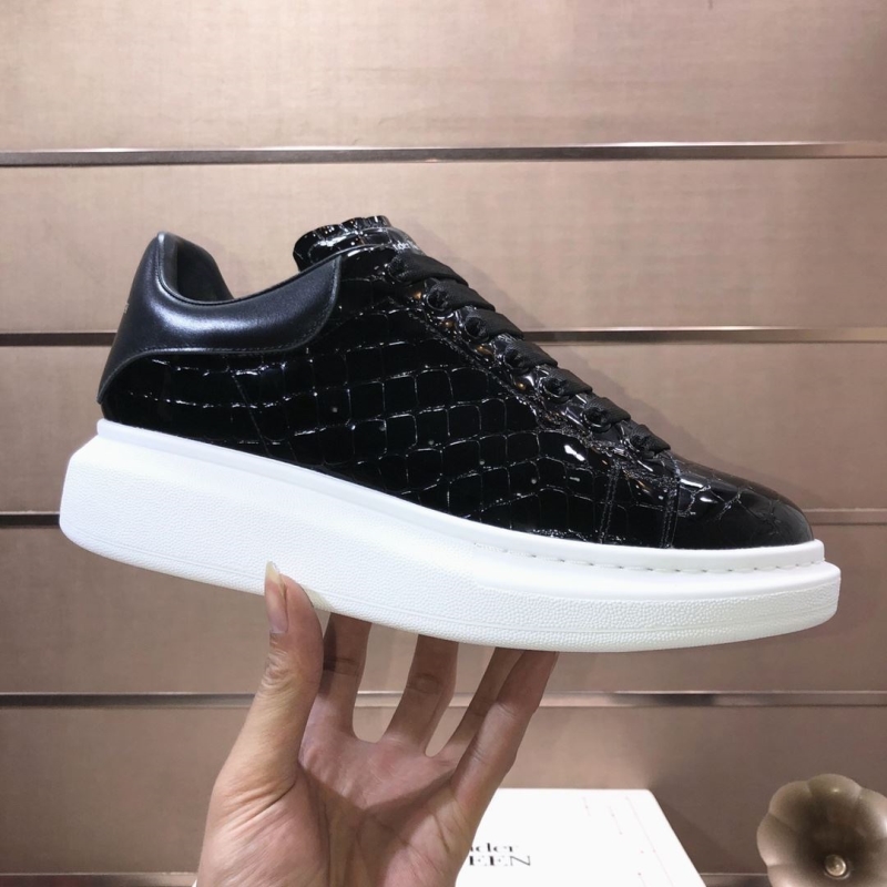 Alexander Mcqueen Casual Shoes